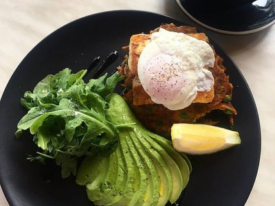 cafe-eastern-beaches-nets-owner-over-180k-very-low-rent-00938-1