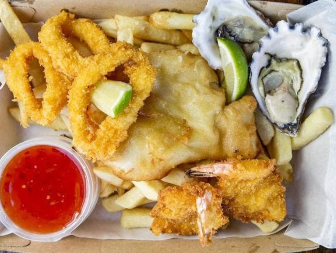 FISH & CHIPS OAKLEIGH 5301196 in Oakleigh VIC, 3166 SEEK Business