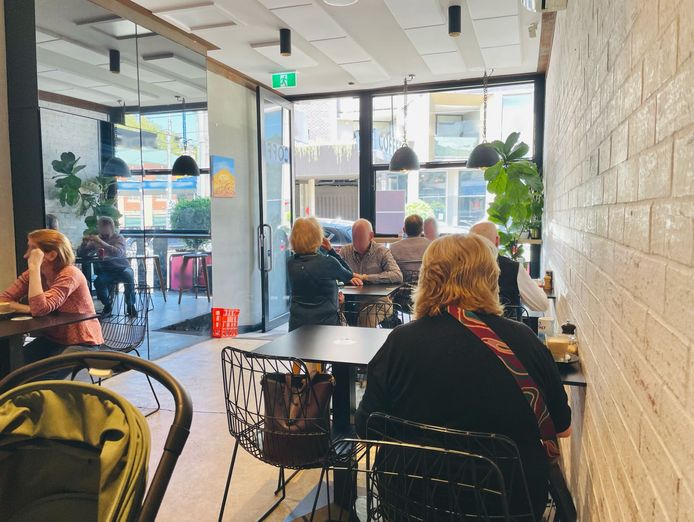 licensed-cafe-hawthorn-1p9865-4
