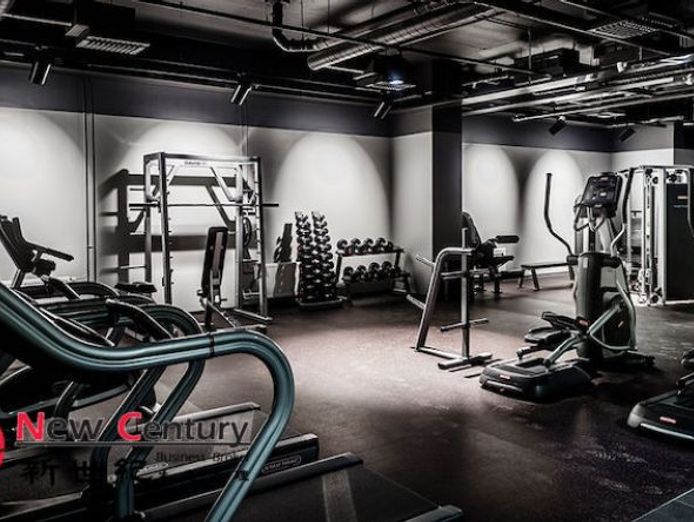 fitness-center-amp-gym-bayside-affluent-area-1p10908-0