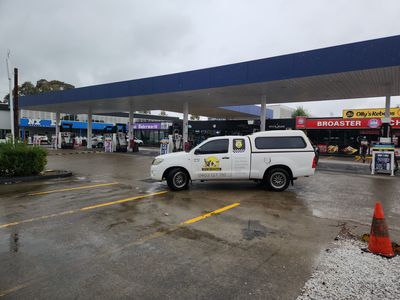well-established-large-hand-car-wash-busy-great-highway-st-marys-id-1430-1