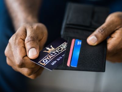 profitable-b2b-card-amp-print-solutions-4m-revenue-recurring-client-base-sydne-2