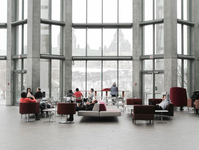national-office-furniture-business-seeking-equity-investors-id-1335-0