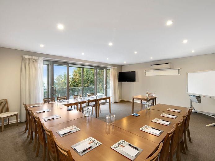 hotel-franchise-business-available-partner-with-quest-apartment-hotels-5