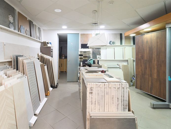 family-owned-wholesale-retail-tile-business-5933-0