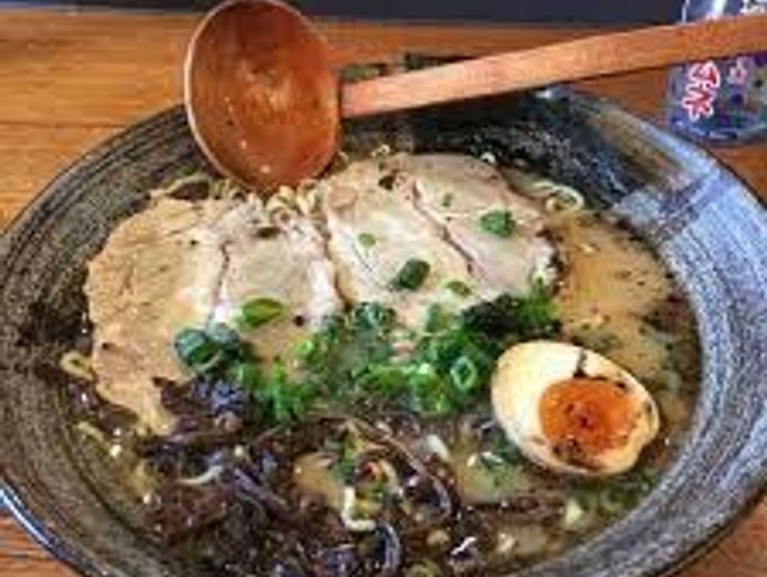 booming-japanese-restaurant-60k-weeks-urban-list-best-ramen-in-syd-april-22-1
