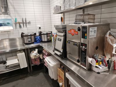 sushi-izu-takeaway-newcastle-systemetic-operation-3