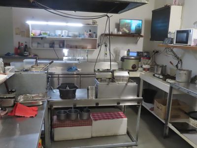 thai-restaurant-takeaways-low-entry-opportunity-2