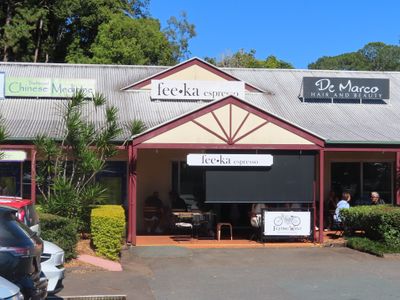 five-day-cafe-village-gem-and-favourite-local-hub-0