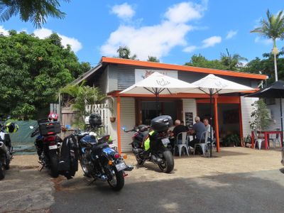 homestyle-cafe-hinterland-village-8