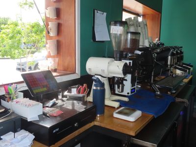 coffee-espresso-health-drinks-bar-1