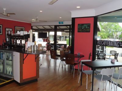 sizable-cafe-local-shops-and-services-centre-6