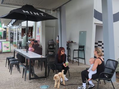 coffee-espresso-health-drinks-bar-2