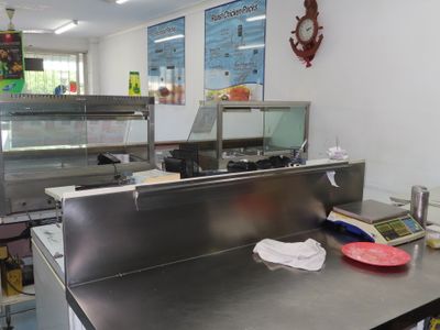 locals-favourite-fish-chips-5