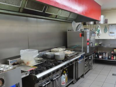 spacious-licenced-cafe-main-street-5