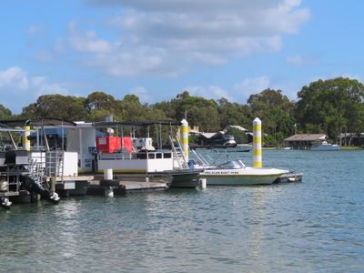 highly-visual-corner-cafe-riverside-9