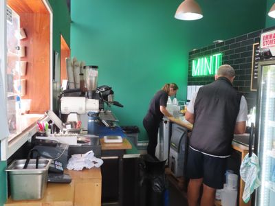 coffee-espresso-health-drinks-bar-3