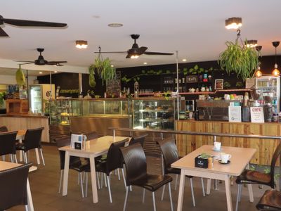 spacious-licenced-cafe-main-street-1