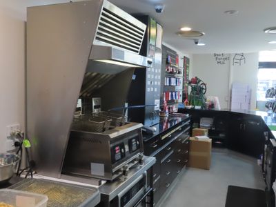 convenience-store-first-class-presentation-5