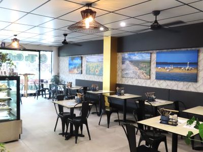 central-espresso-cafe-main-street-8