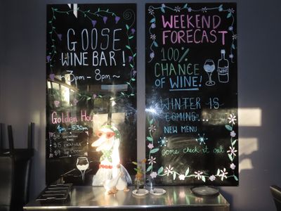 restaurant-bar-next-to-championship-golf-course-9