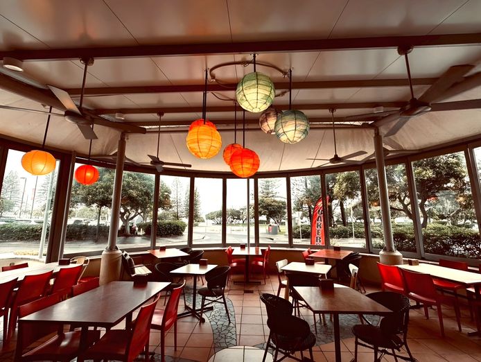 asian-fusion-restaurant-beachside-kings-0