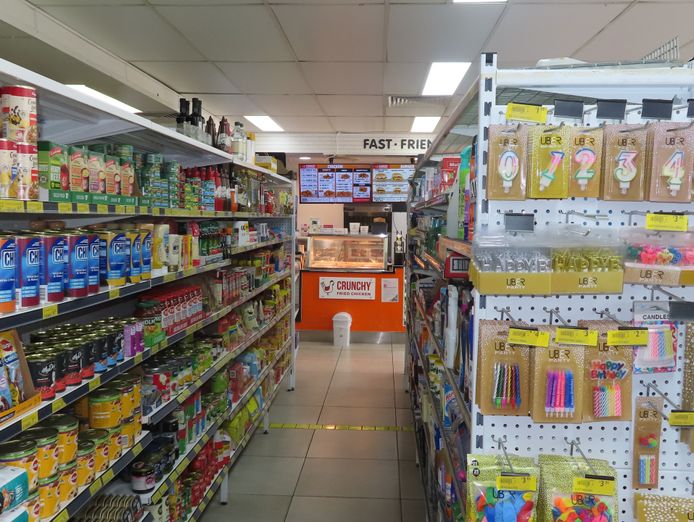 convenience-store-first-class-presentation-8