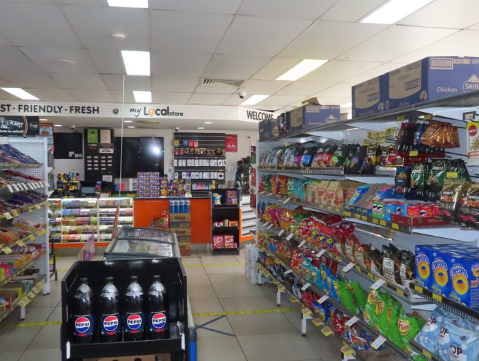 convenience-store-first-class-presentation-2