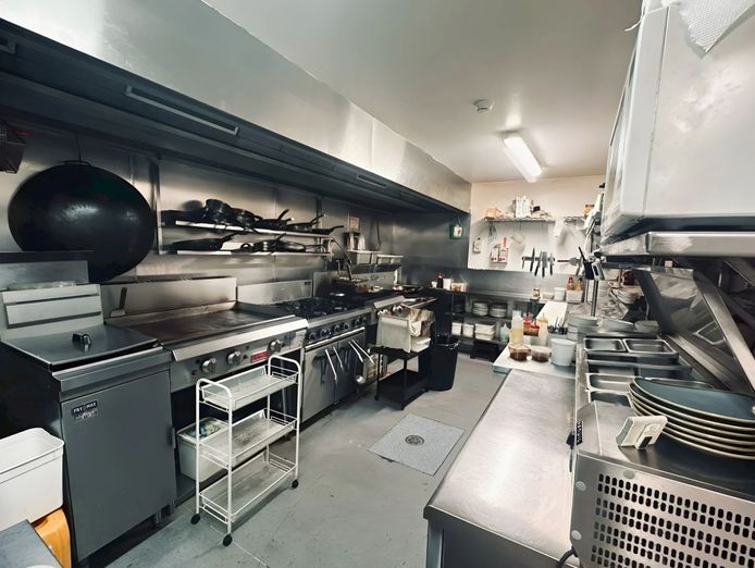 asian-fusion-restaurant-beachside-kings-4