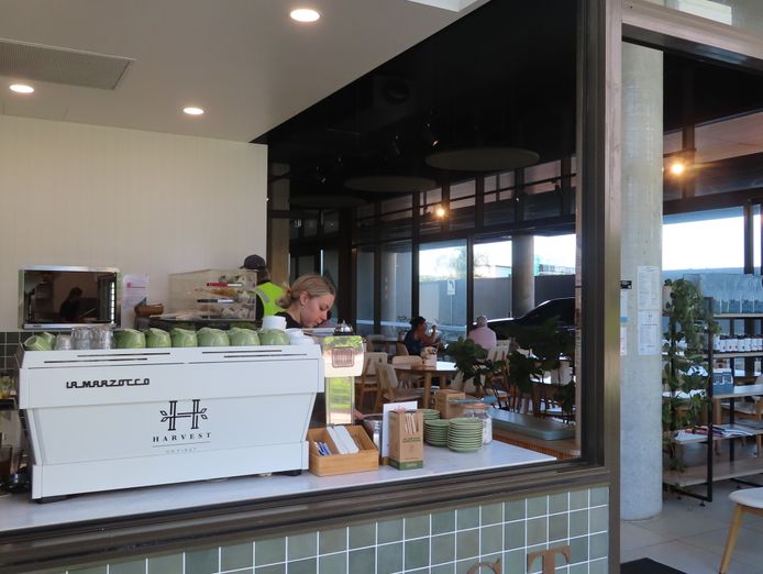 cafe-five-day-a1-on-first-1