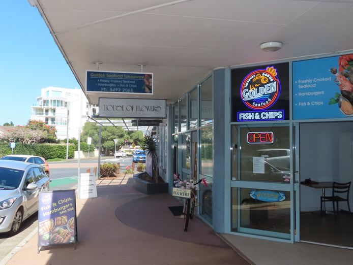 fish-n-chips-burgers-no-near-opposition-8