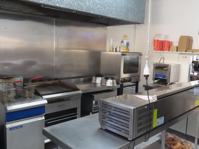 industrial-cafe-lunchbar-near-new-fit-out-5