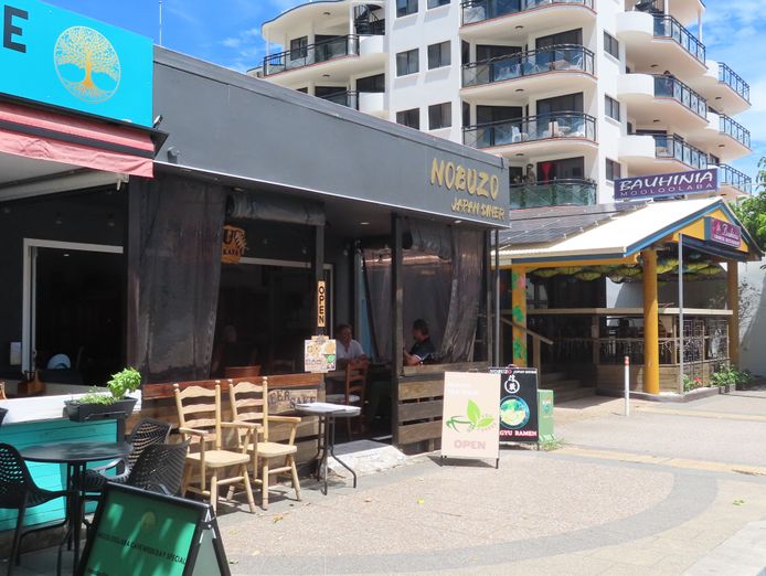 licenced-restaurant-close-beach-location-8
