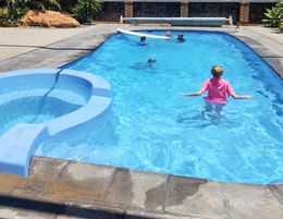 Pool Maintenance and Services