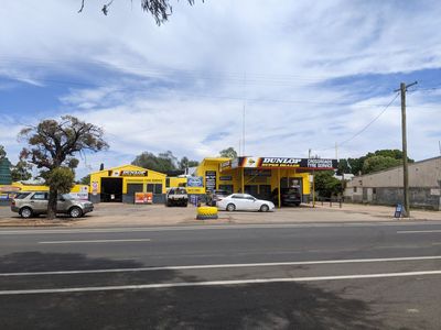 crossroads-tyre-service-1