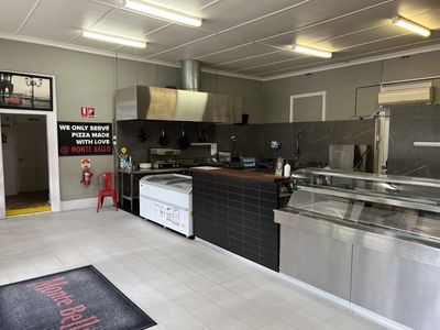 monte-bello-pizza-amp-restaurant-6