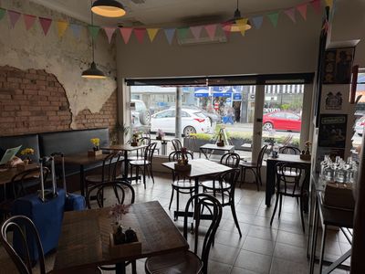raincheck-lounge-established-north-hobart-caf-233-20-years-trading-1