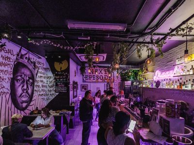 next-episode-bar-new-york-inspired-speakeasy-cocktail-bar-0