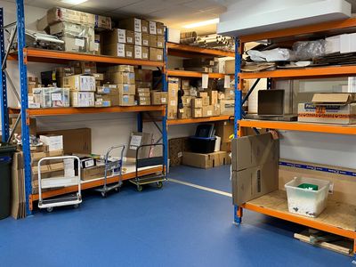 pack-amp-send-franchise-highly-successful-logistics-business-for-sale-3