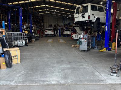 south-coast-dismantling-and-mechanical-workshop-1