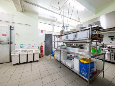 grand-central-hotel-proserpine-8