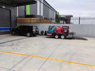 warehouse-sweeping-and-scrubbing-2