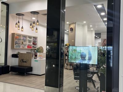 classix-hair-salon-busy-and-beautiful-turnkey-businesses-for-sale-0
