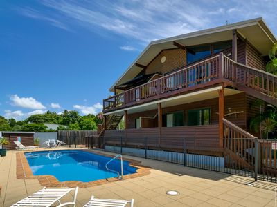 beautifully-located-lifestyle-business-opportunity-by-the-beach-8