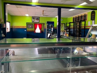 freehold-bakery-cafe-and-house-for-sale-2