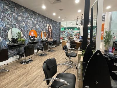 busy-and-beautiful-hairdressing-salon-that-has-consistently-grown-over-the-years-5