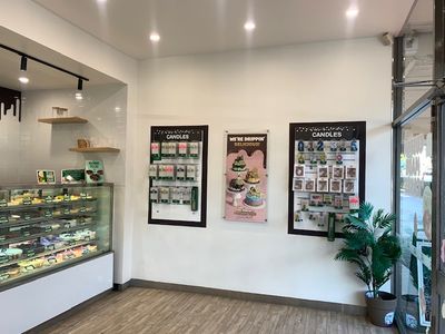 the-cheesecake-shop-orange-nsw-prime-business-opportunity-on-high-3