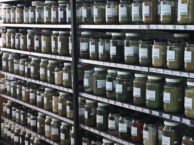 thriving-organic-supermarket-health-store-apothecary-amp-wellness-hub-0