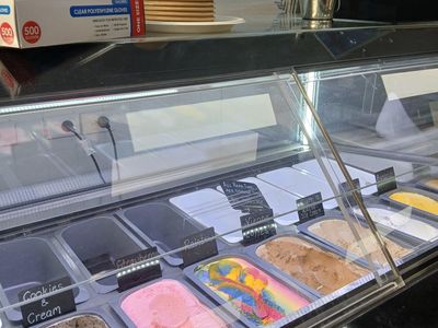 fully-fitted-self-serve-dessert-bar-independent-business-2
