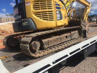 machinery-amp-constructions-gear-tilt-tray-service-4